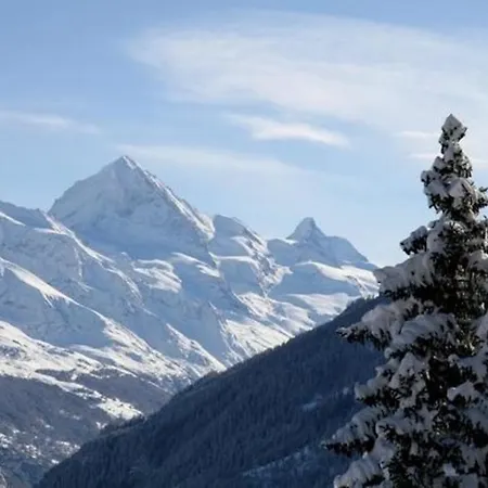 Chalet Le Iceberg Ski, Hike, E-bike Sauna Ever! Σπίτι διακοπών